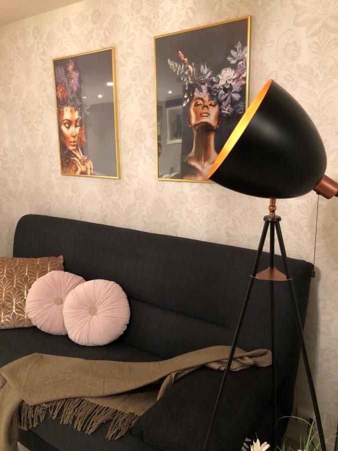 Hundbergan Apartment-Free Parking-15 Min From Tromso Tromsdalen Екстер'єр фото